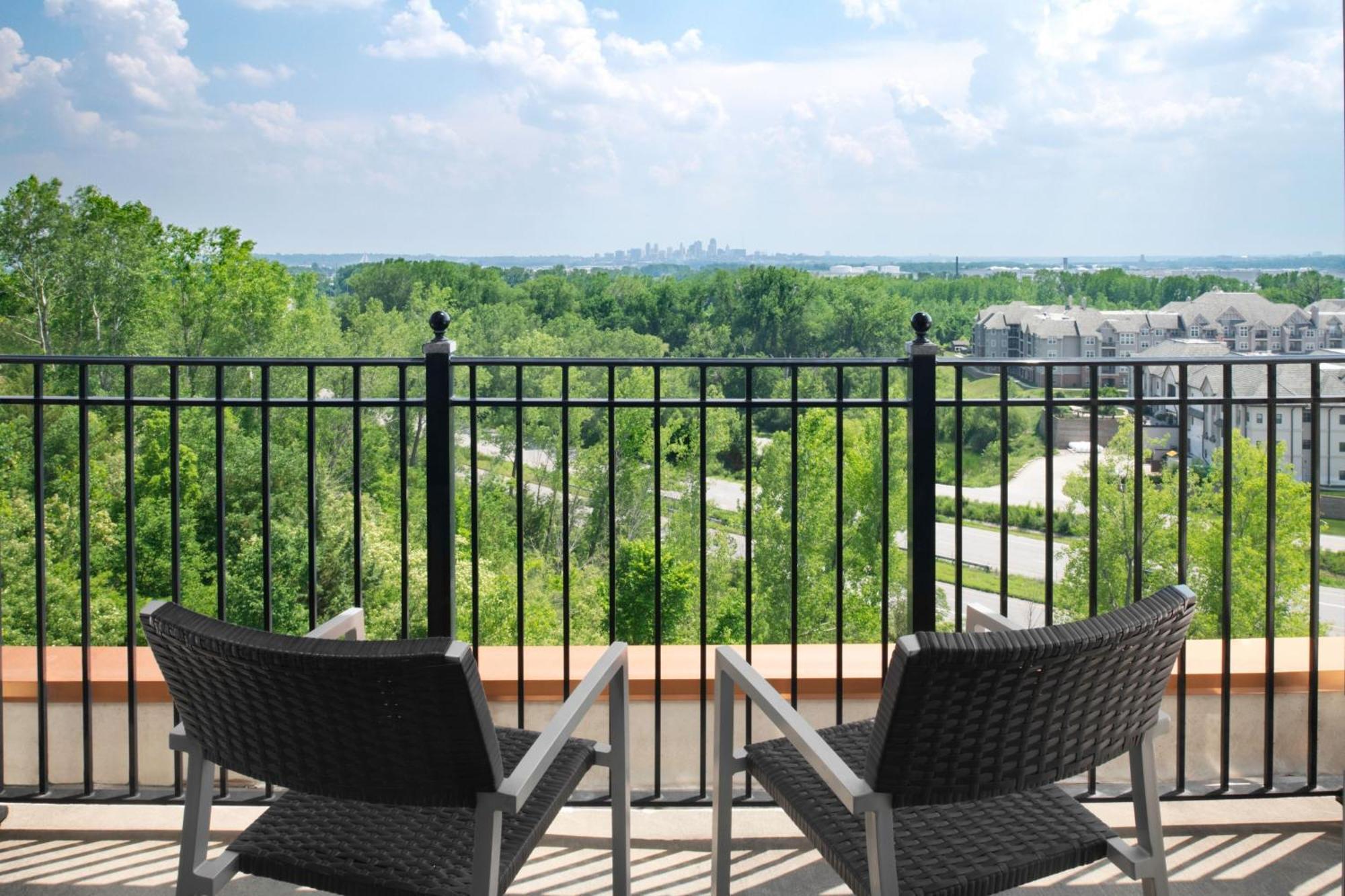 Courtyard Kansas City At Briarcliff Ngoại thất bức ảnh