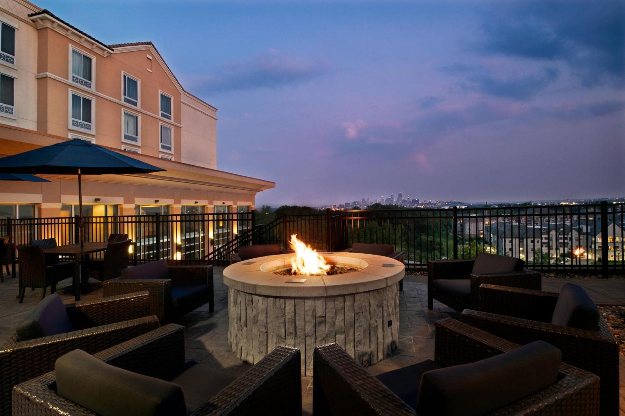 Courtyard Kansas City At Briarcliff Ngoại thất bức ảnh